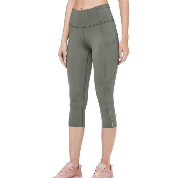 Lululemon Fast & Free Crop II *Nulux 19" Grey Sage - Picture 1 of 12